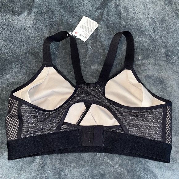 Lululemon awake to lace bra - Picture 2 of 4